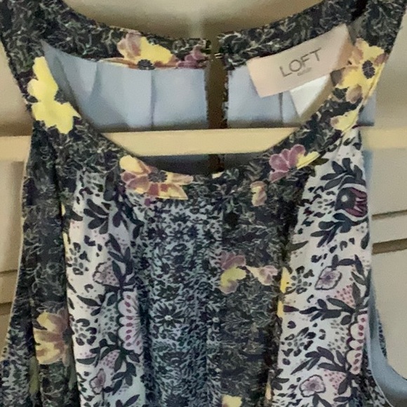 Loft dress with side tie - Picture 2 of 3